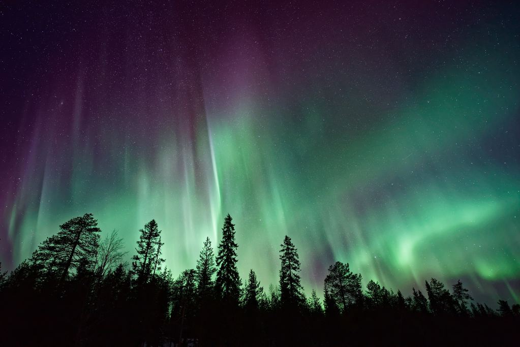 Vem que eu lhe mostro: Lugares para ver a aurora boreal no Canadá.