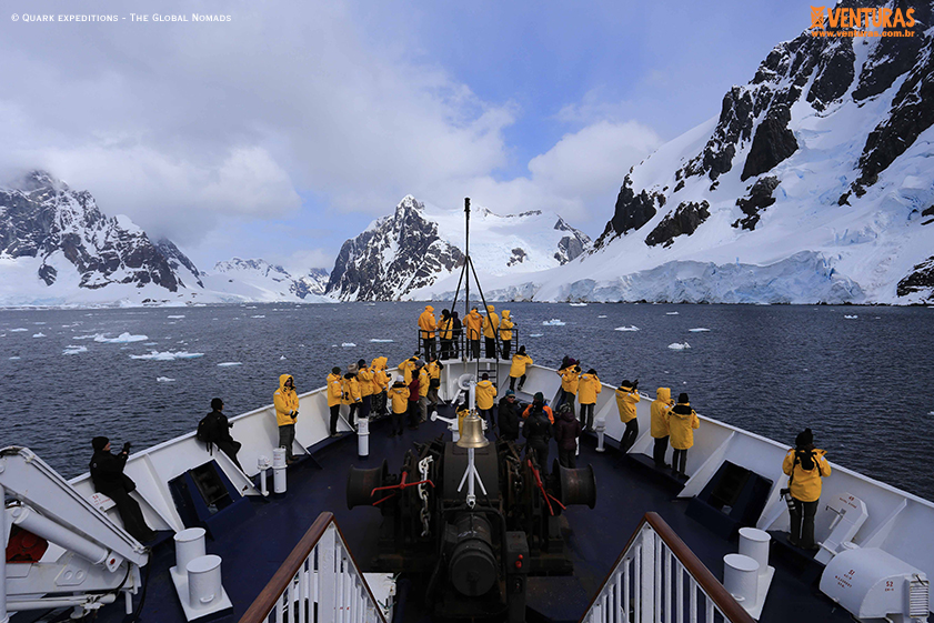 Você está visualizando atualmente Antártida: por que conhecer esse lugar incrível