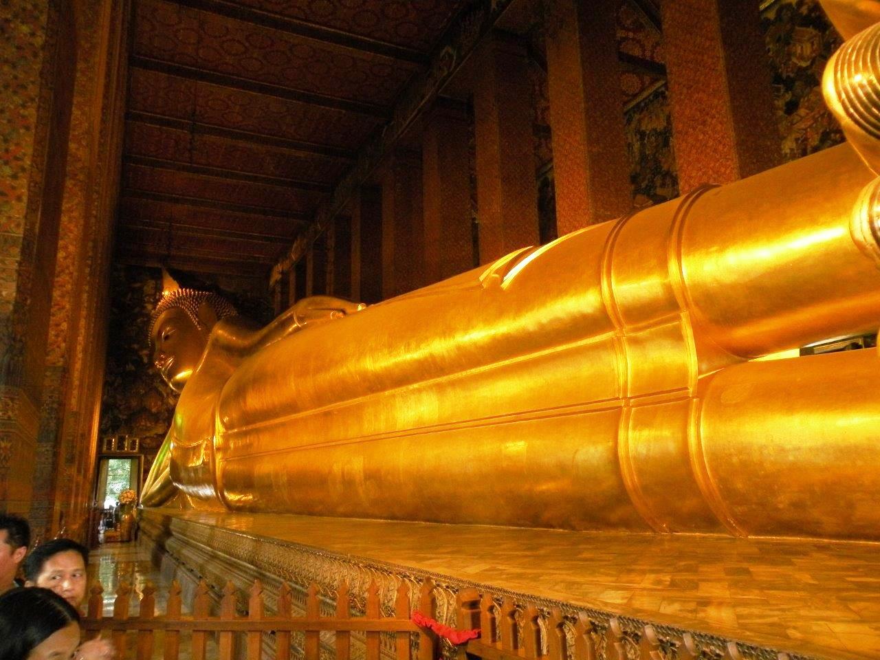 Buda deitado em Bangkok
