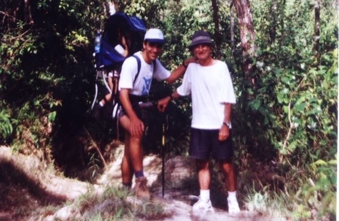 Leia mais sobre o artigo Turismo de Natureza em Família: Do avô pro pai e do pai pra neta