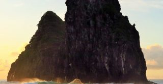 Fernando de Noronha é a mais preciosa Ilha no Brasil e proporciona momentos como este.